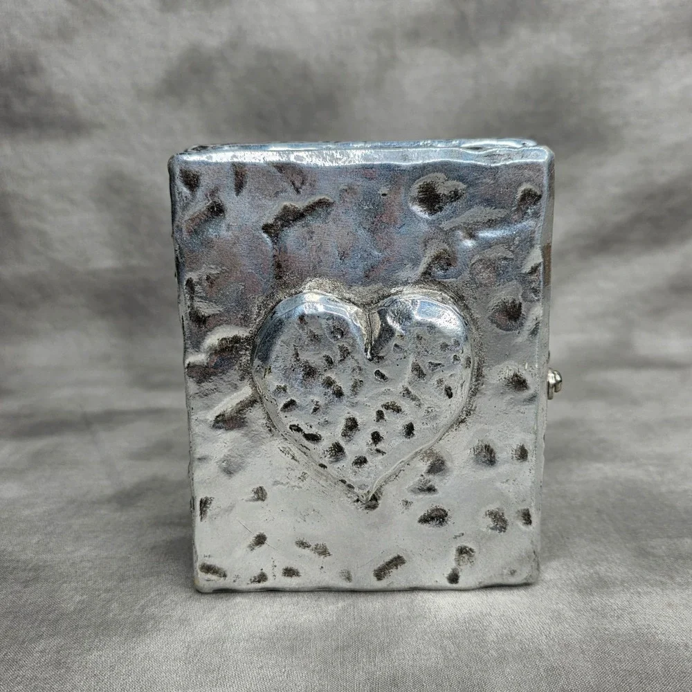 Photo Picture Frame Book 1997 Frameology Hammered Silver Heart Umberto Eco Quote